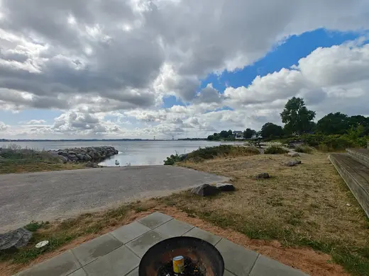 Bålpladsen nede ved stranden
