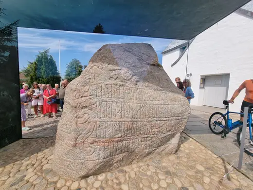 Runestenen i Jelling