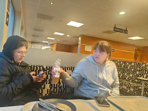 Erika og Sascha på færgen